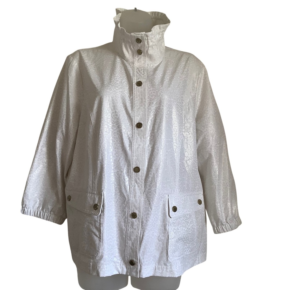 Zenergy by Chicos White Leopard Print Metallic Jacket Funnel Neck Snap Front 2 L